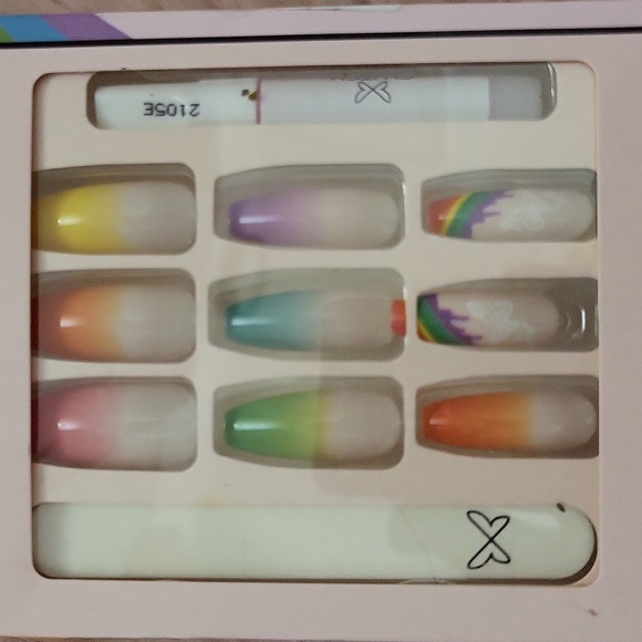 SALE!! Brand New CLUTCH NAILS False Nails-XL - Picture 2 of 3